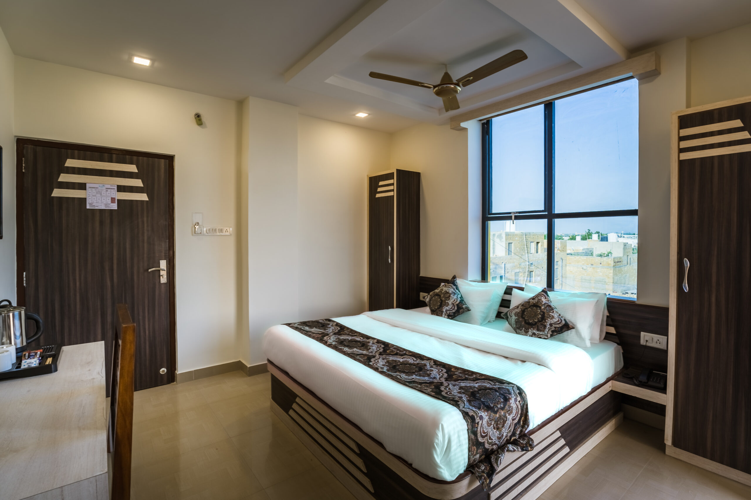 super deluxe Rooms 3
